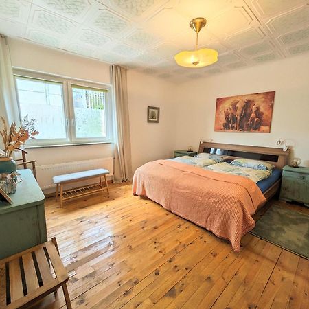 Ferienwohnung Friedel Und Kaethe Oberthal Exteriör bild
